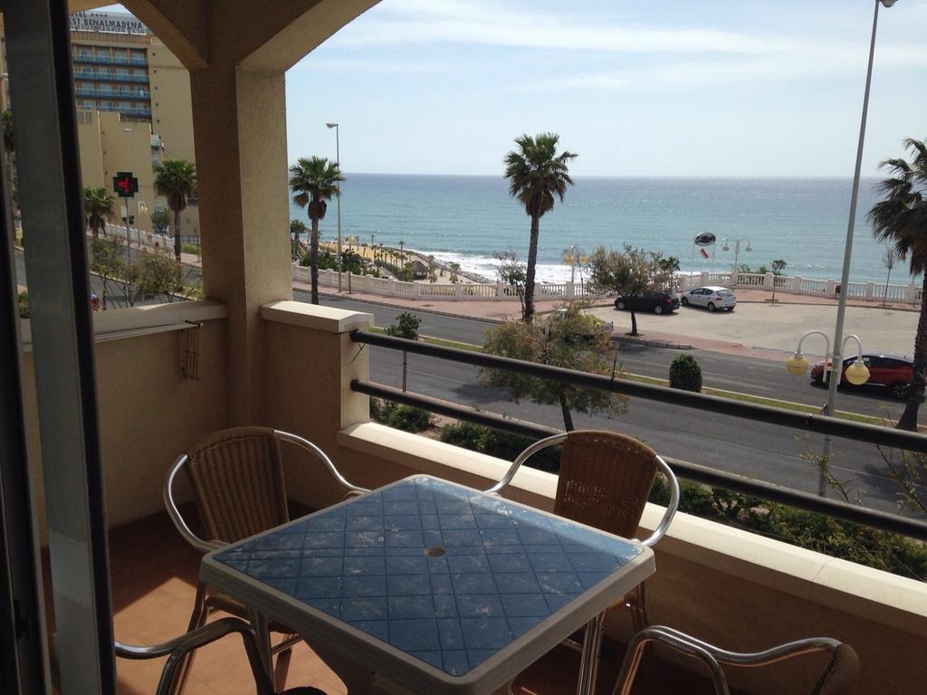 Apartamentos Torreon Del Mar Benalmádena Chambre photo