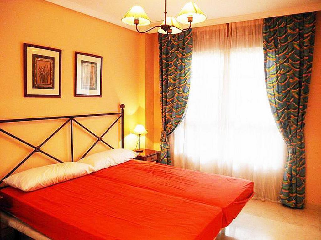 Apartamentos Torreon Del Mar Benalmádena Chambre photo